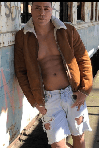 Acompanhante MASSAGISTA PARA HOMENS E MULHERES E CASAIS