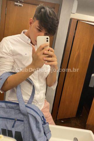 Acompanhante Enzo novinho