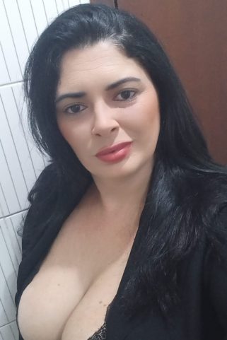 Acompanhante Daniela reis