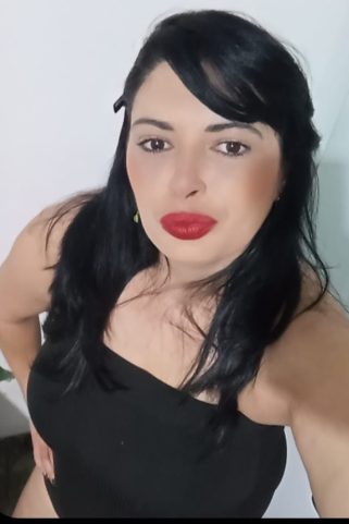 Acompanhante Daniela reis