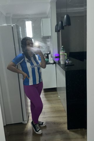 Acompanhante Ninfetinha safada